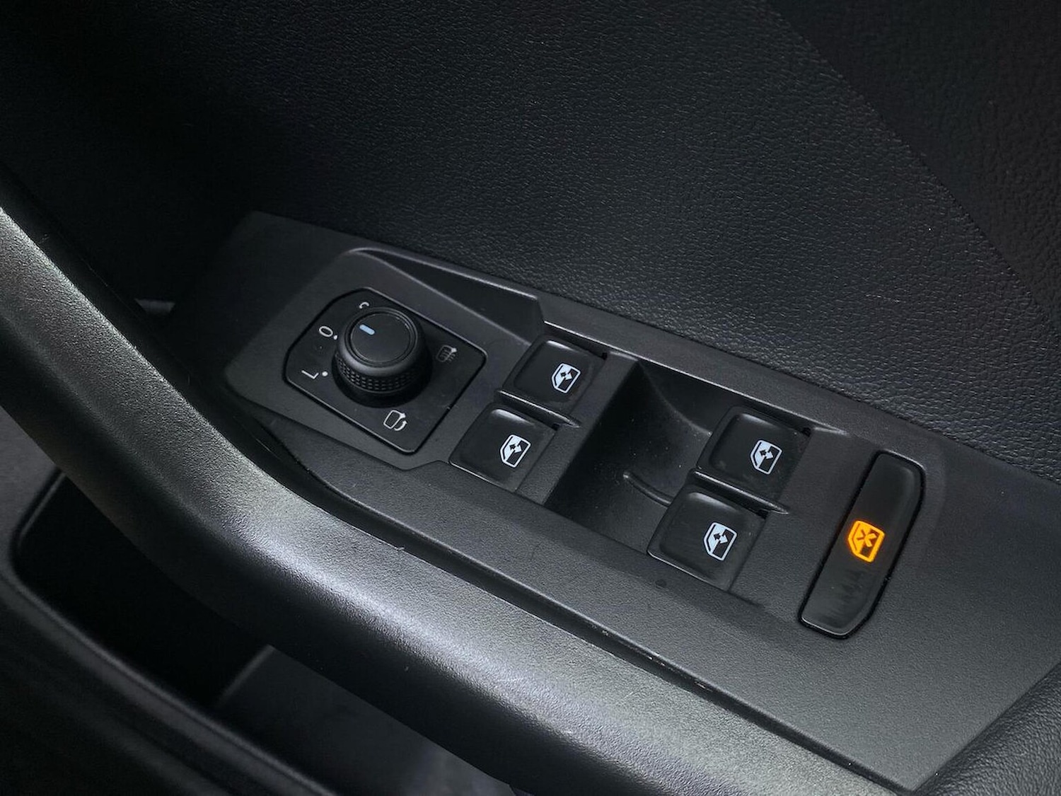 Used Volkswagen T-Cross 2022 for sale - 76396893: Photo 21