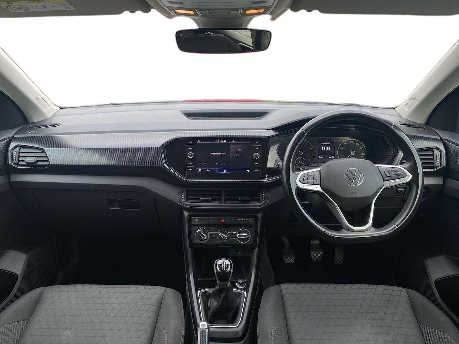 Used Volkswagen T-Cross 2022 for sale - 76396893: Photo 8