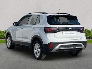 Used Volkswagen T-Cross 2025 for sale - 76231775: Photo 2