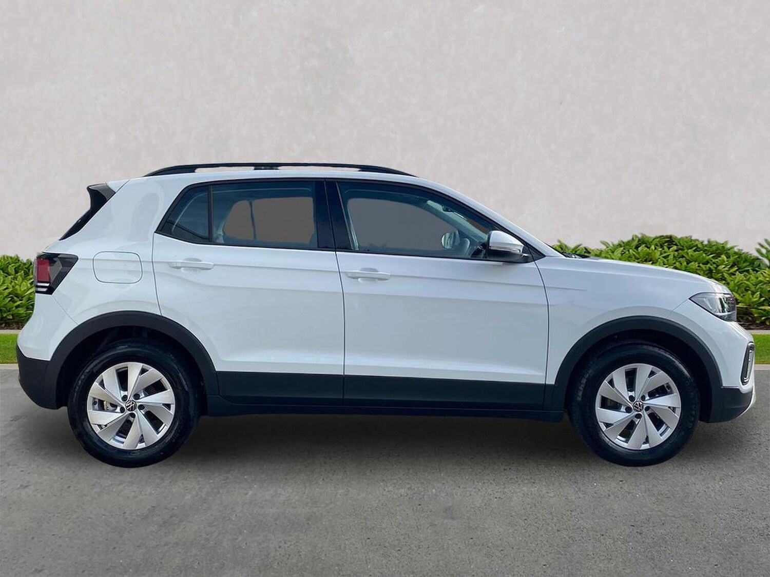 Used Volkswagen T-Cross 2025 for sale - 76231775: Photo 3