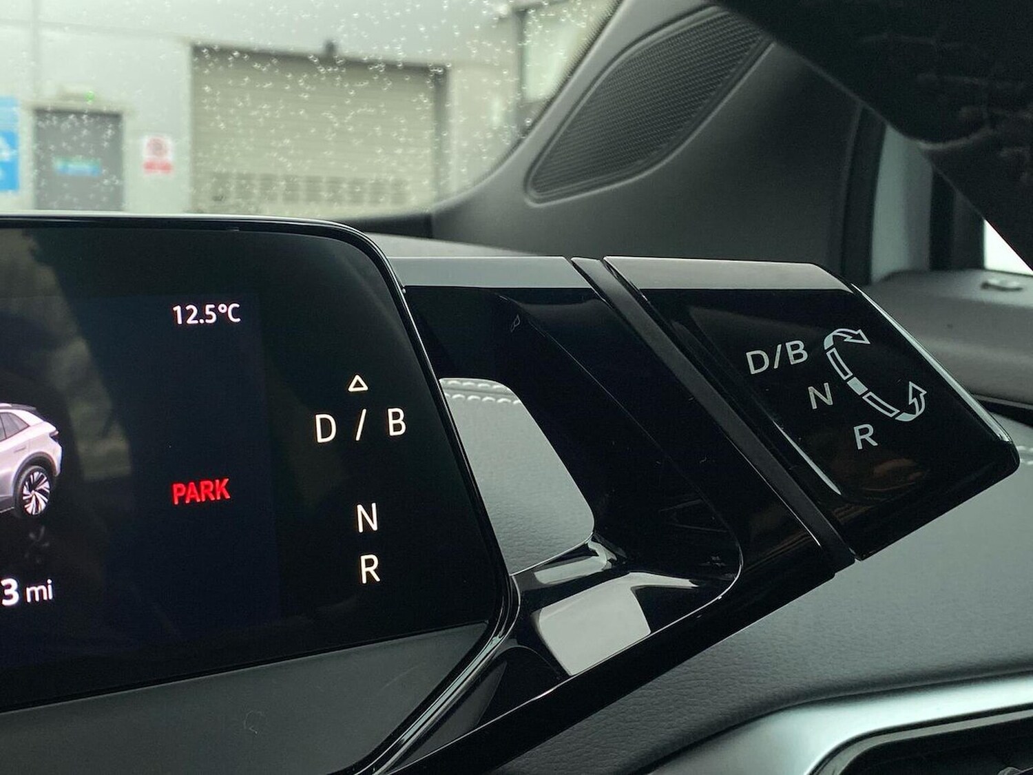 Used Volkswagen ID.4 2022 for sale - 76940478: Photo 10