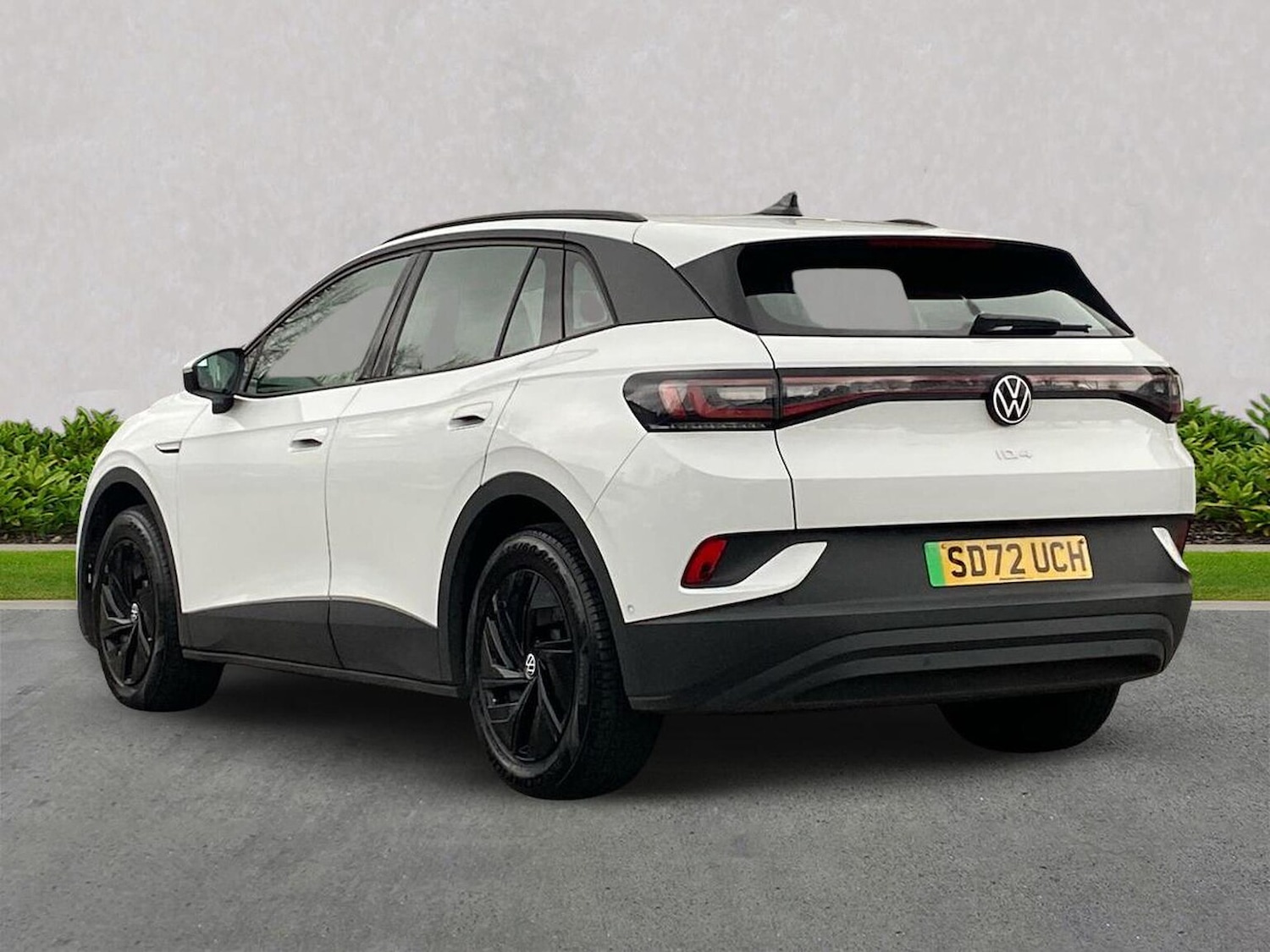 Used Volkswagen ID.4 2022 for sale - 76940478: Photo 2