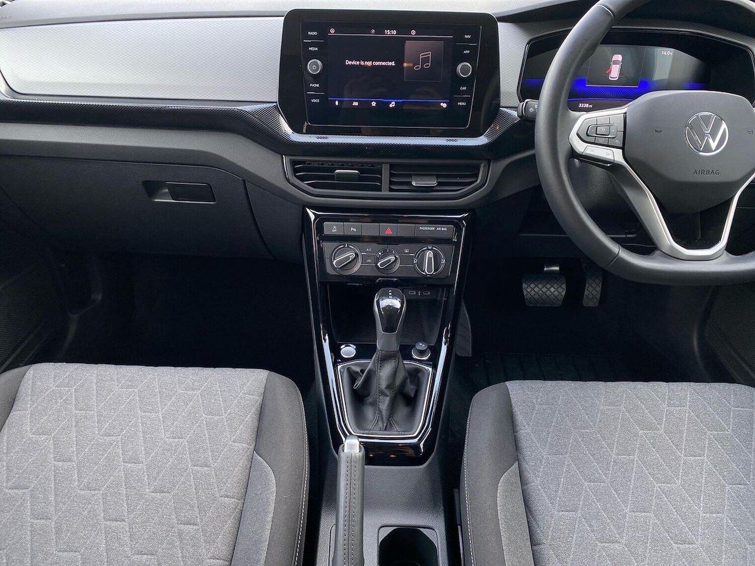 Used Volkswagen T-Cross 2024 for sale - 76177180: Photo 12