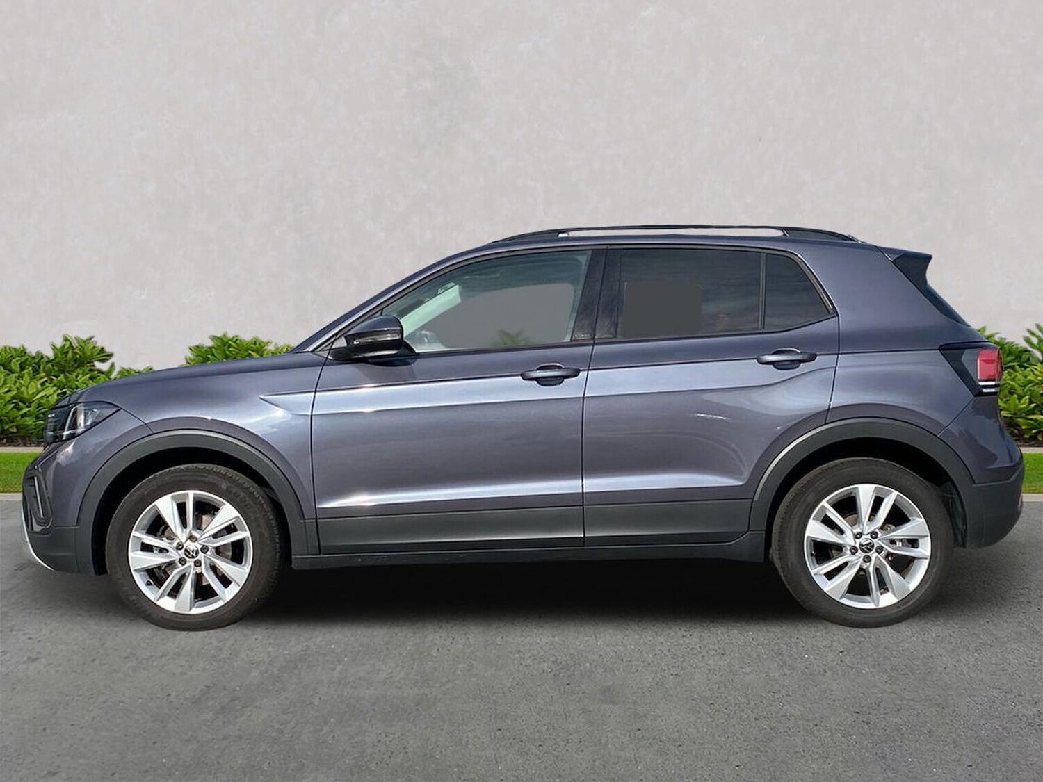 Used Volkswagen T-Cross 2024 for sale - 76177180: Photo 16