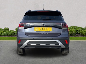 Used Volkswagen T-Cross 2024 for sale - 76177180: Photo