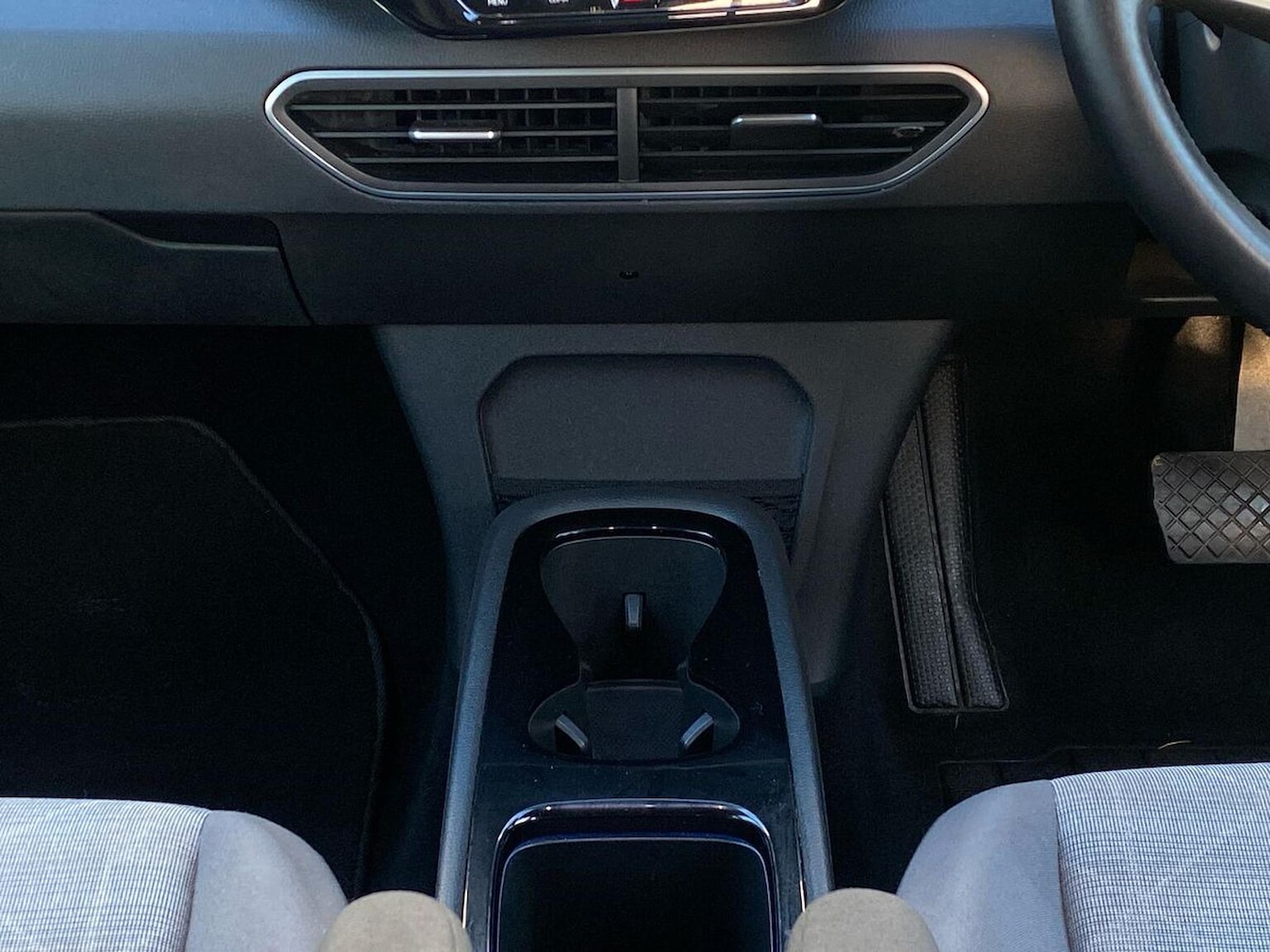 Used Volkswagen ID.3 2022 for sale - 76931624: Photo 13