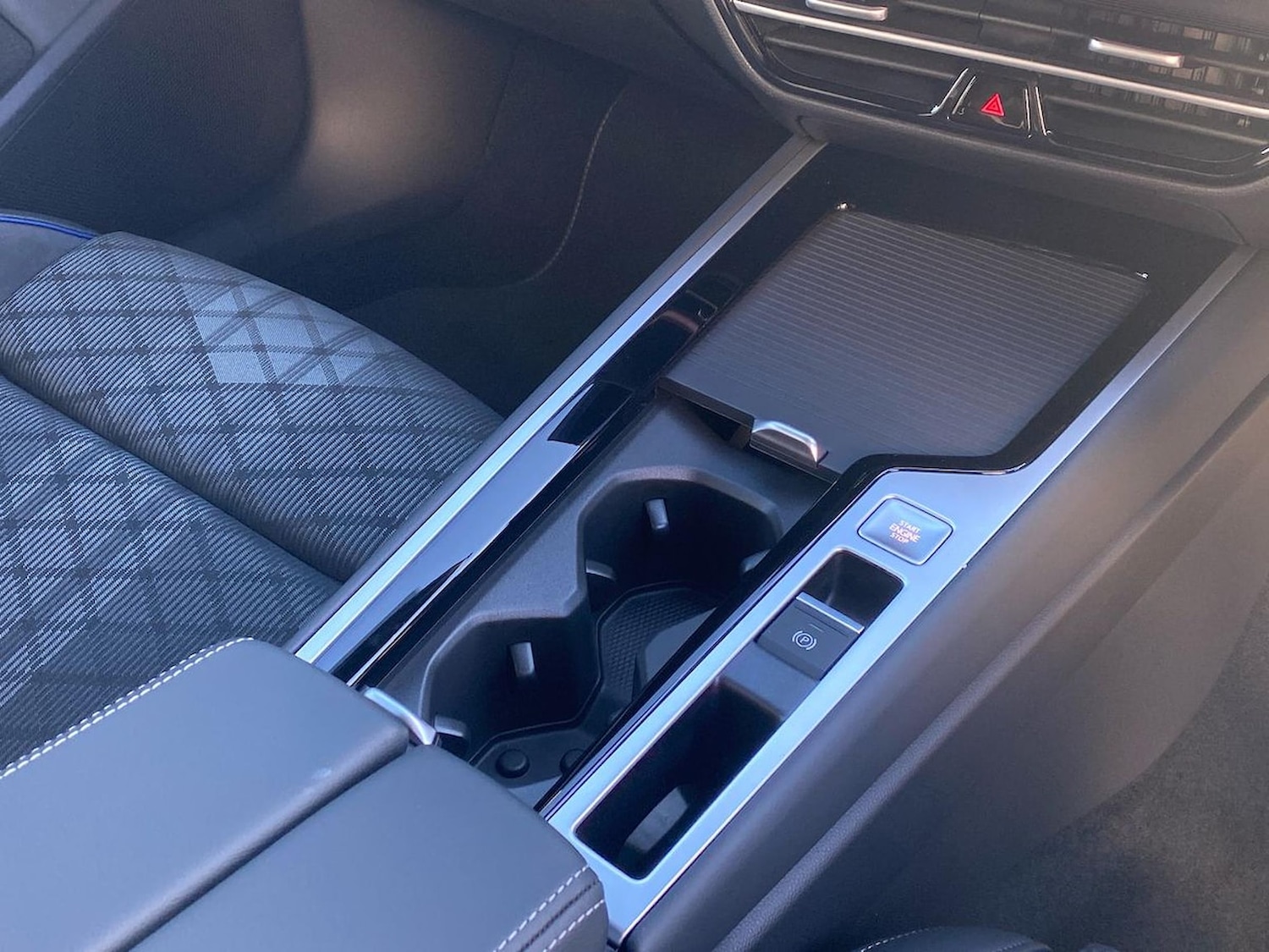 Used Volkswagen Passat 2025 for sale - 78195734: Photo 11