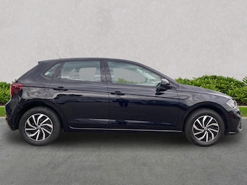 Used Volkswagen Polo 2023 for sale - 79137478: Photo