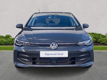 Used Volkswagen Golf 2024 for sale - 76407395: Photo