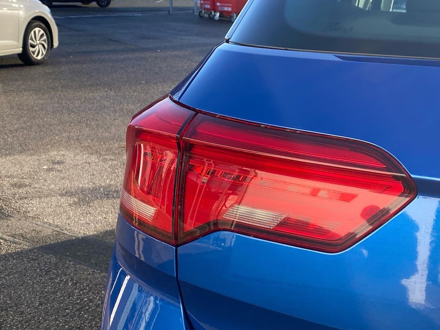 Used Volkswagen T-Roc 2020 for sale - 76778309: Photo 20