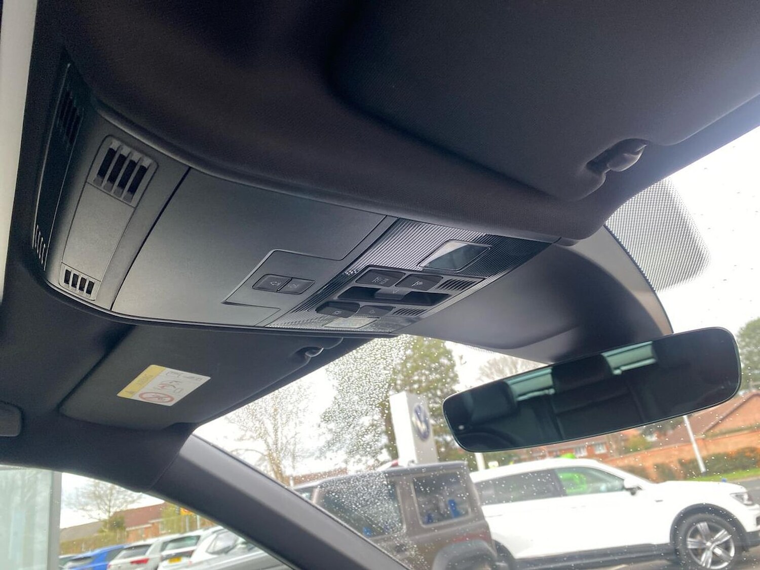 Used Volkswagen Tiguan 2018 for sale - 78195773: Photo 9