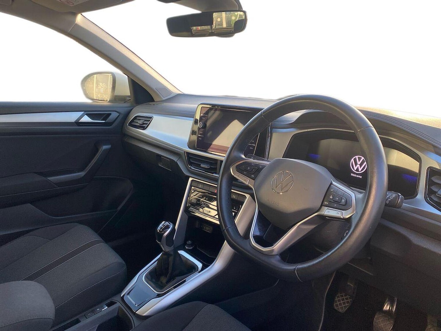 Used Volkswagen T-Roc 2022 for sale - 76599040: Photo 11