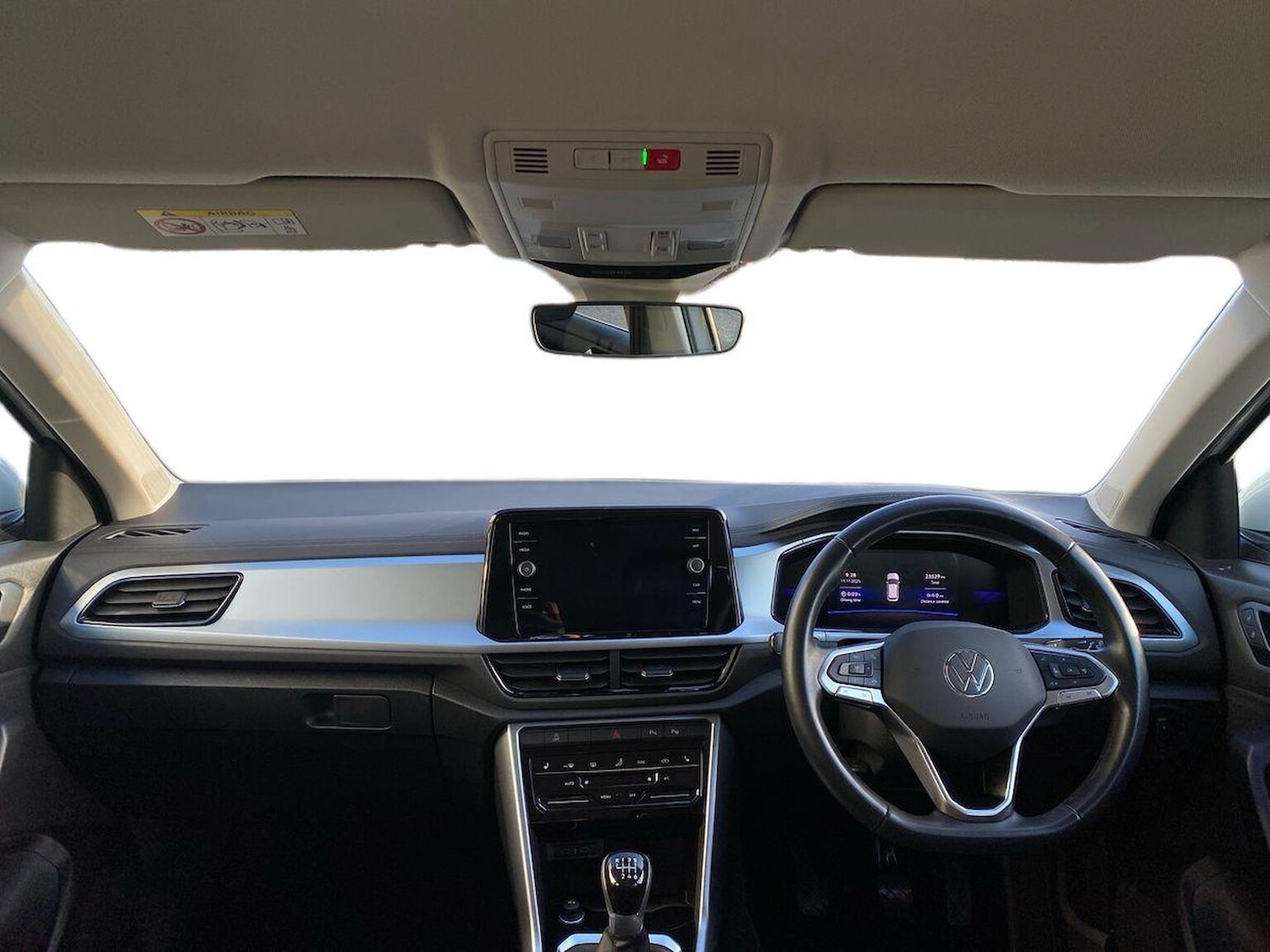 Used Volkswagen T-Roc 2022 for sale - 76599040: Photo 6