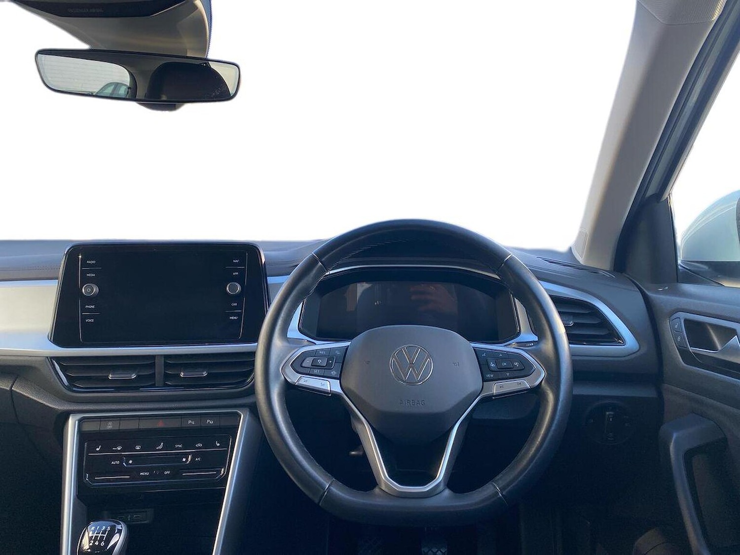 Used Volkswagen T-Roc 2022 for sale - 76599040: Photo 7