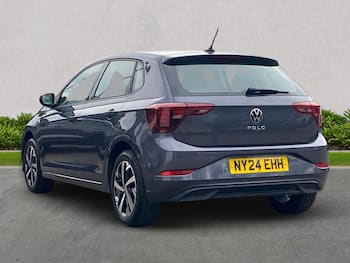 Used Volkswagen Polo 2024 for sale - 79703782: Photo