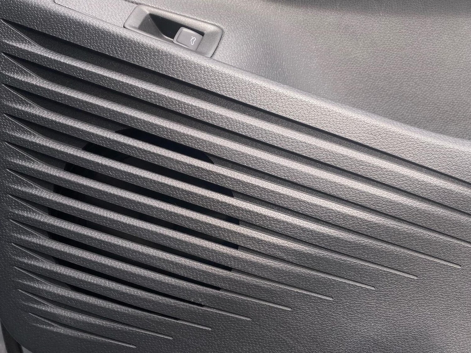 Used Volkswagen ID.4 2024 for sale - 78195491: Photo 22