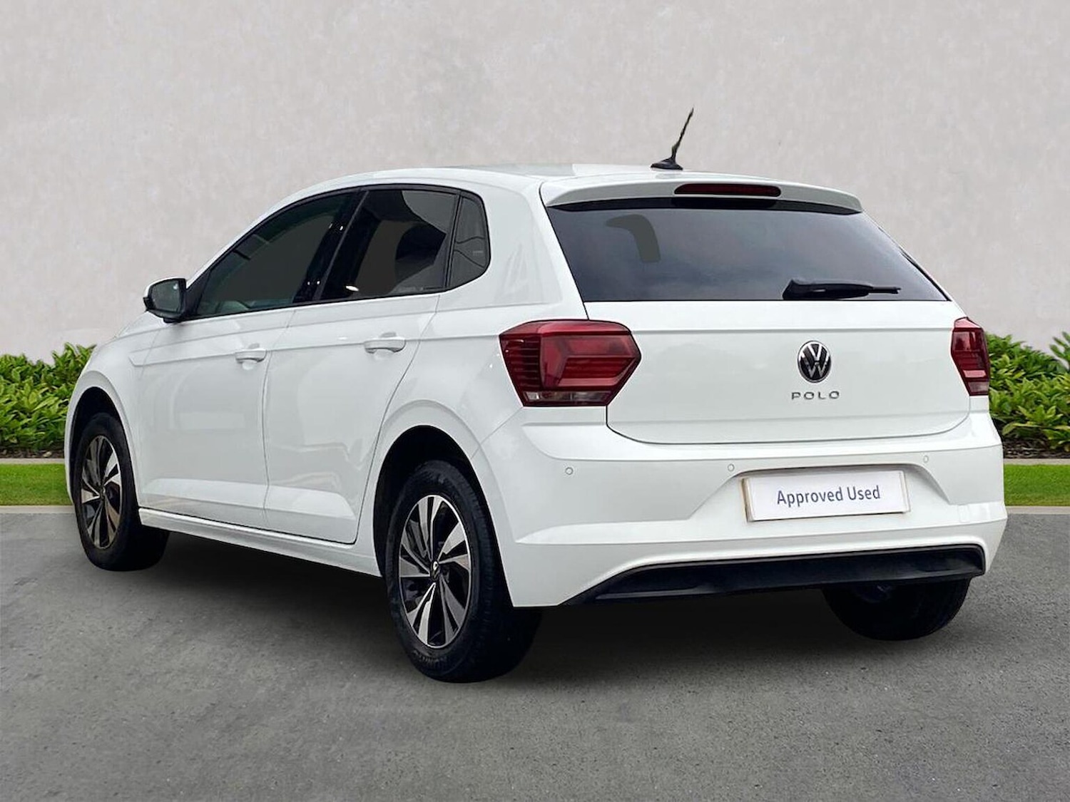 Used Volkswagen Polo 2021 for sale - 76422302: Photo 2