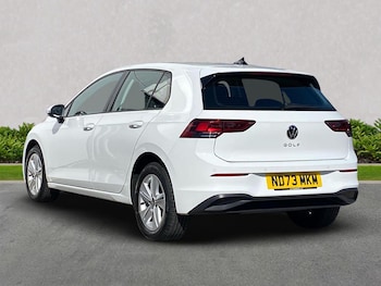 Used Volkswagen Golf 2023 for sale - 75982169: Photo