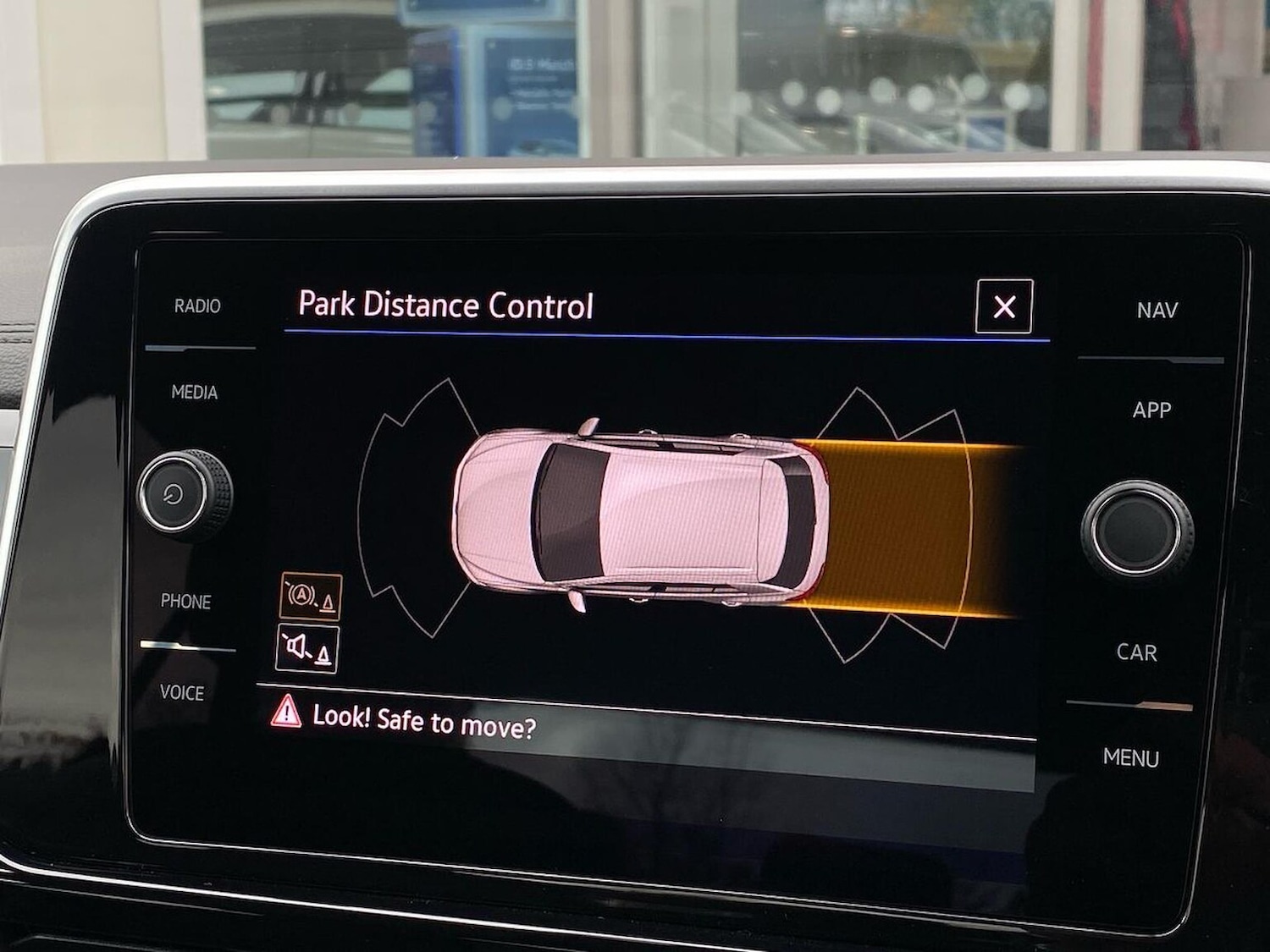 Used Volkswagen T-Roc 2025 for sale - 76464682: Photo 23