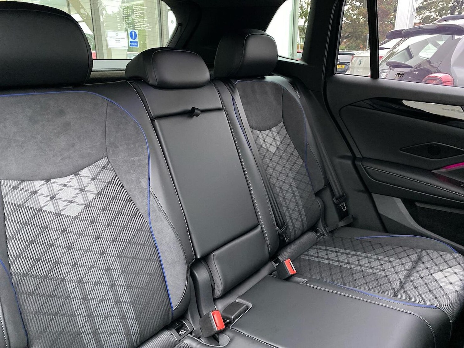 Used Volkswagen Tiguan 2025 for sale - 77555331: Photo 16