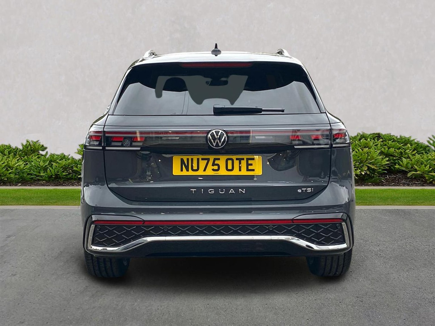 Used Volkswagen Tiguan 2025 for sale - 77555331: Photo 4