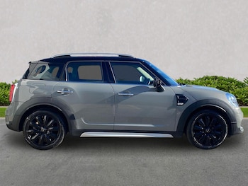 Used MINI Countryman 2018 for sale - 77663728: Photo