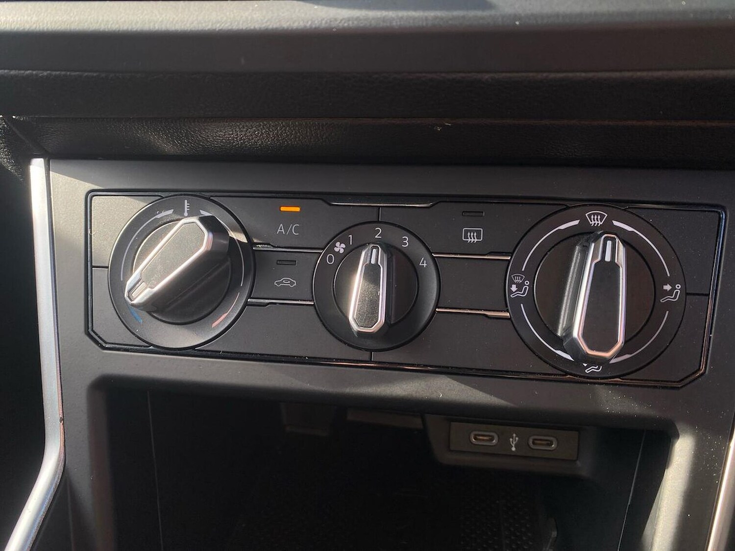 Used Volkswagen Taigo 2024 for sale - 78195619: Photo 9