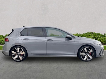 Used Volkswagen Golf 2022 for sale - 76517960: Photo