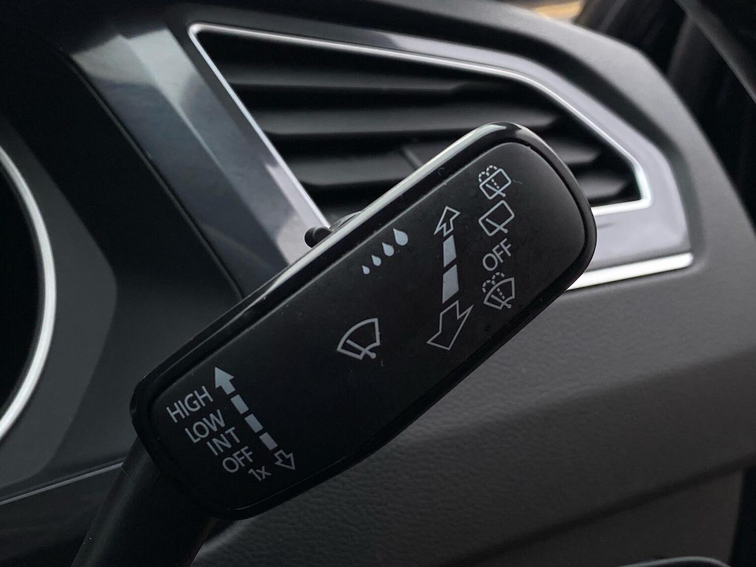 Used Volkswagen Tiguan 2022 for sale - 76464679: Photo 24