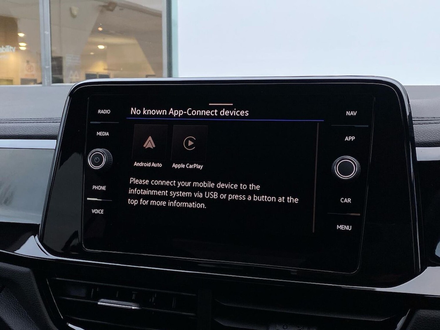 Used Volkswagen T-Roc 2025 for sale - 77078032: Photo 23