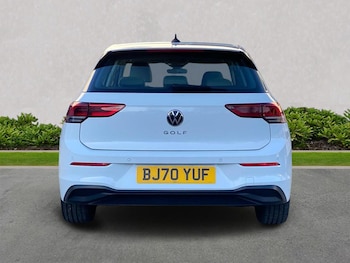 Used Volkswagen Golf 2020 for sale - 77090030: Photo