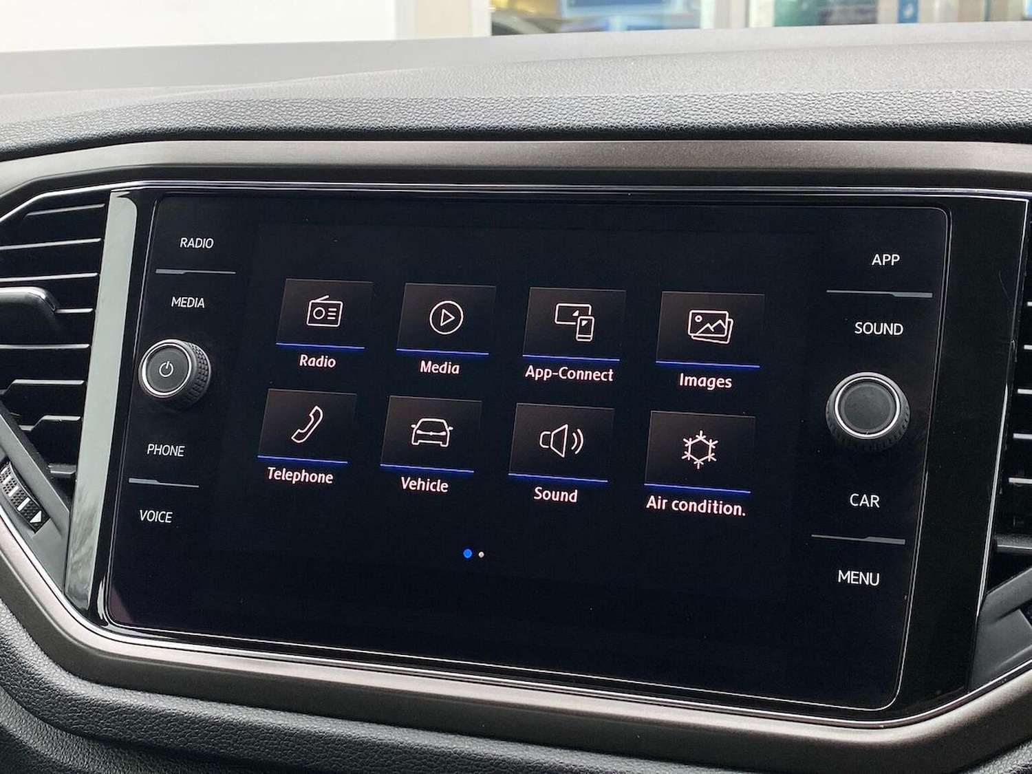 Used Volkswagen T-Roc 2019 for sale - 77059821: Photo 13