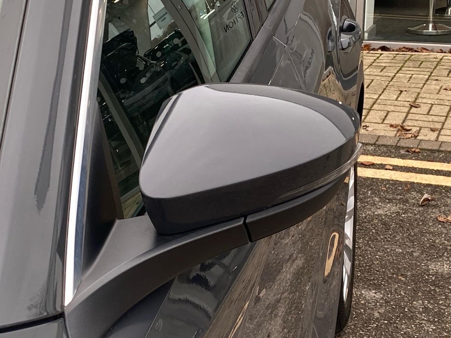 Used Volkswagen T-Roc 2019 for sale - 77059821: Photo 31