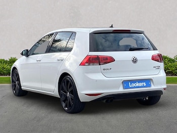 Used Volkswagen Golf 2017 for sale - 78470165: Photo