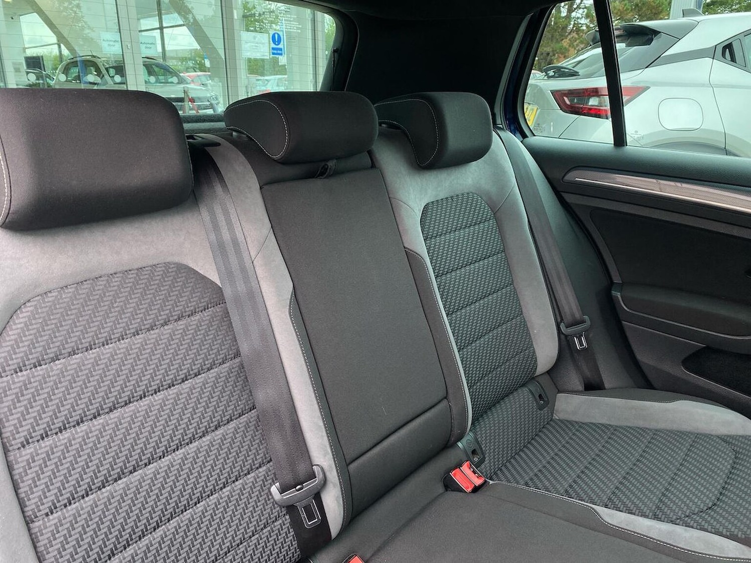 Used Volkswagen Golf 2019 for sale - 76107189: Photo 16