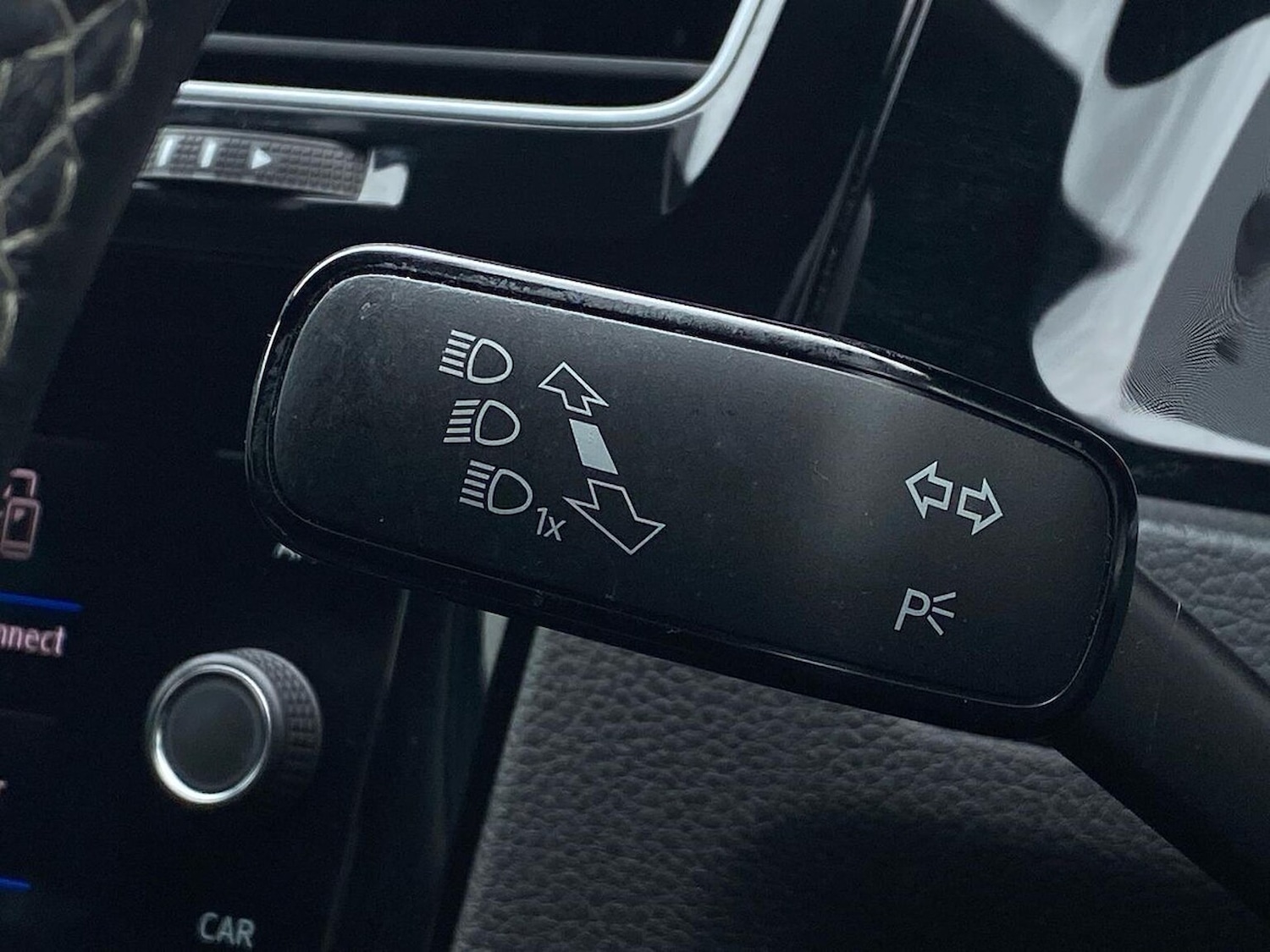 Used Volkswagen Golf 2019 for sale - 76107189: Photo 29