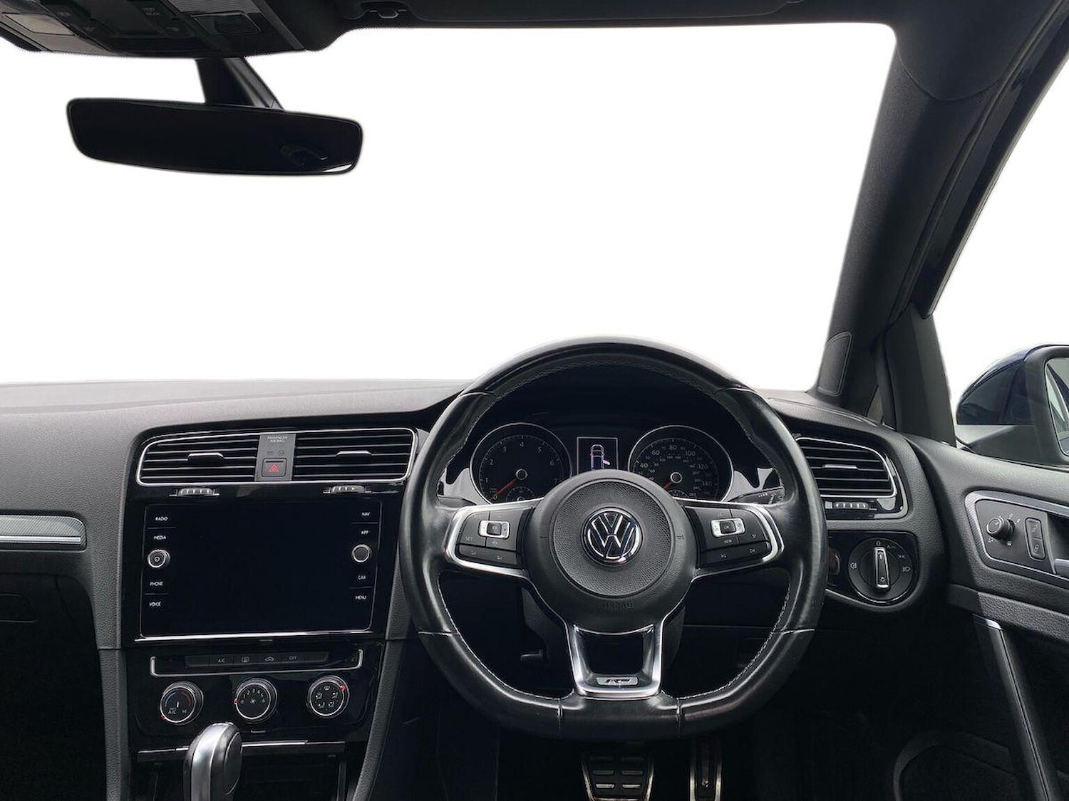 Used Volkswagen Golf 2019 for sale - 76107189: Photo 9