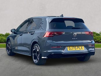 Used Volkswagen Golf 2025 for sale - 79501020: Photo