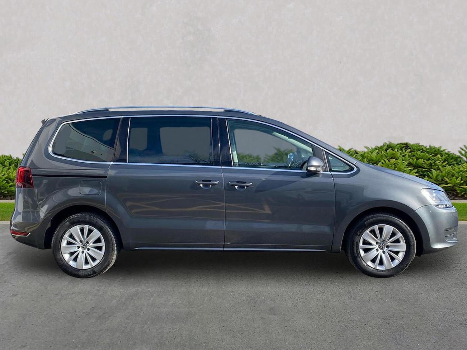 Used Volkswagen Sharan 2020 for sale - 77845375: Photo 3