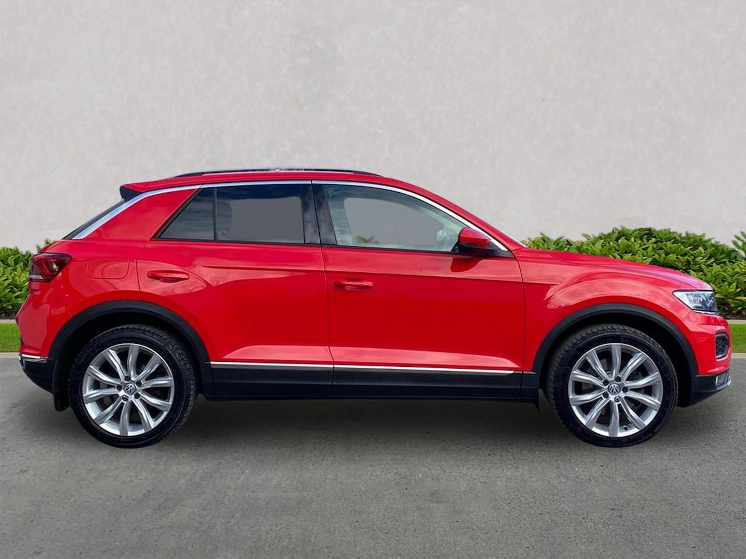 Used Volkswagen T-Roc 2018 for sale - 78139593: Photo 3