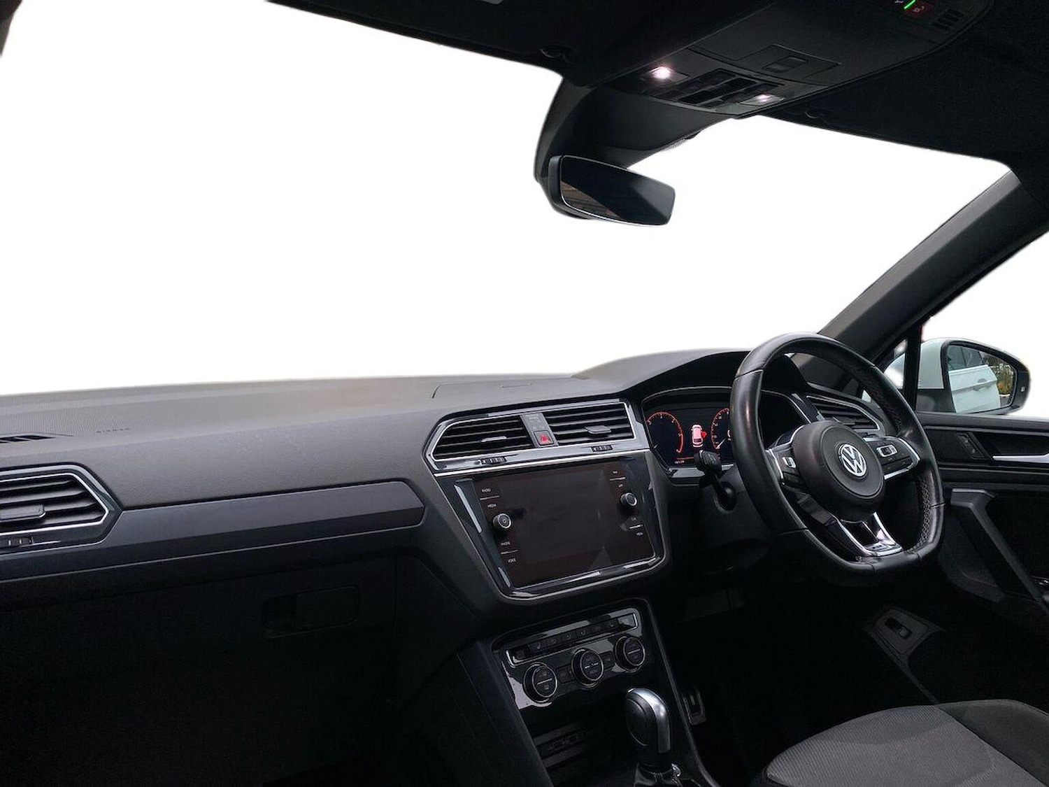 Used Volkswagen Tiguan 2020 for sale - 77033482: Photo 6