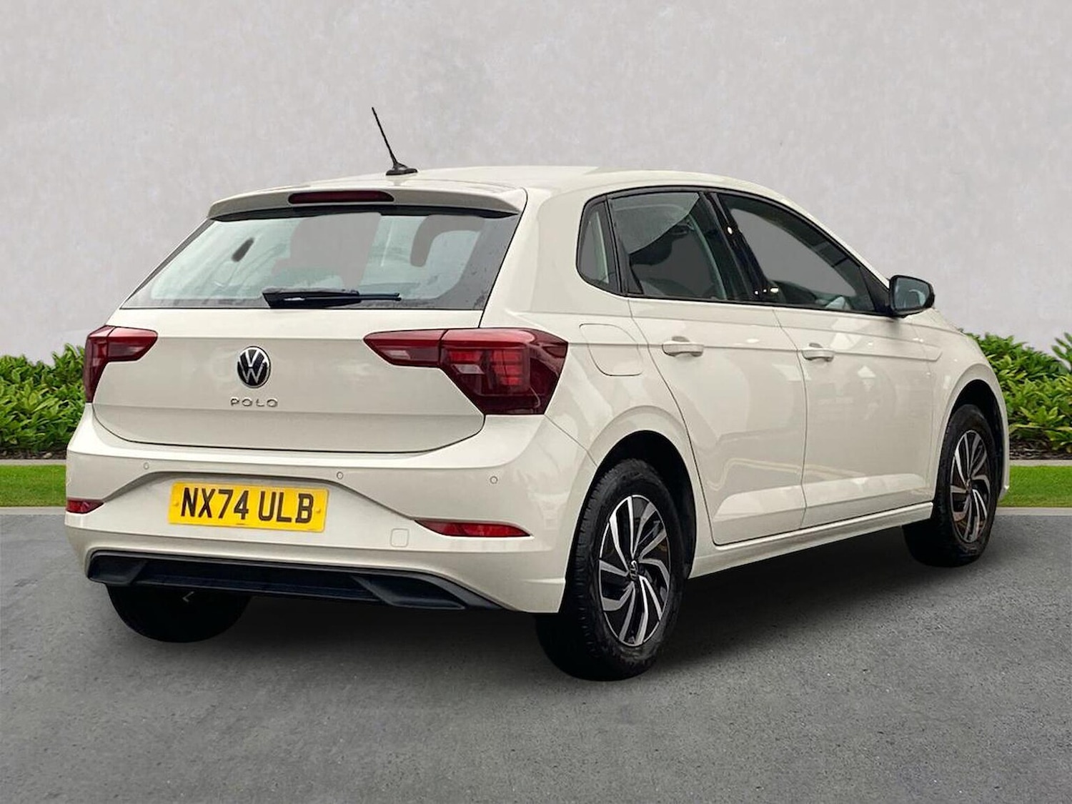 Used Volkswagen Polo 2024 for sale - 76920071: Photo 14