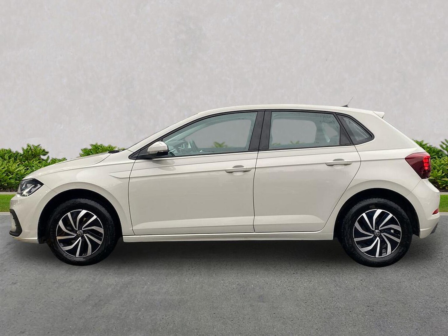 Used Volkswagen Polo 2024 for sale - 76920071: Photo 15