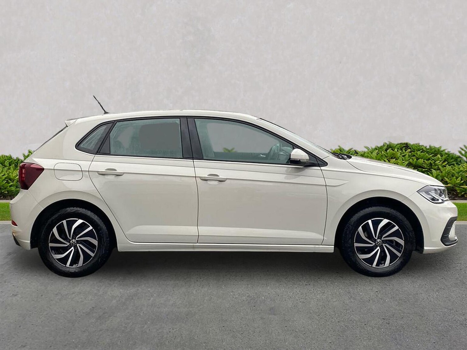 Used Volkswagen Polo 2024 for sale - 76920071: Photo 3