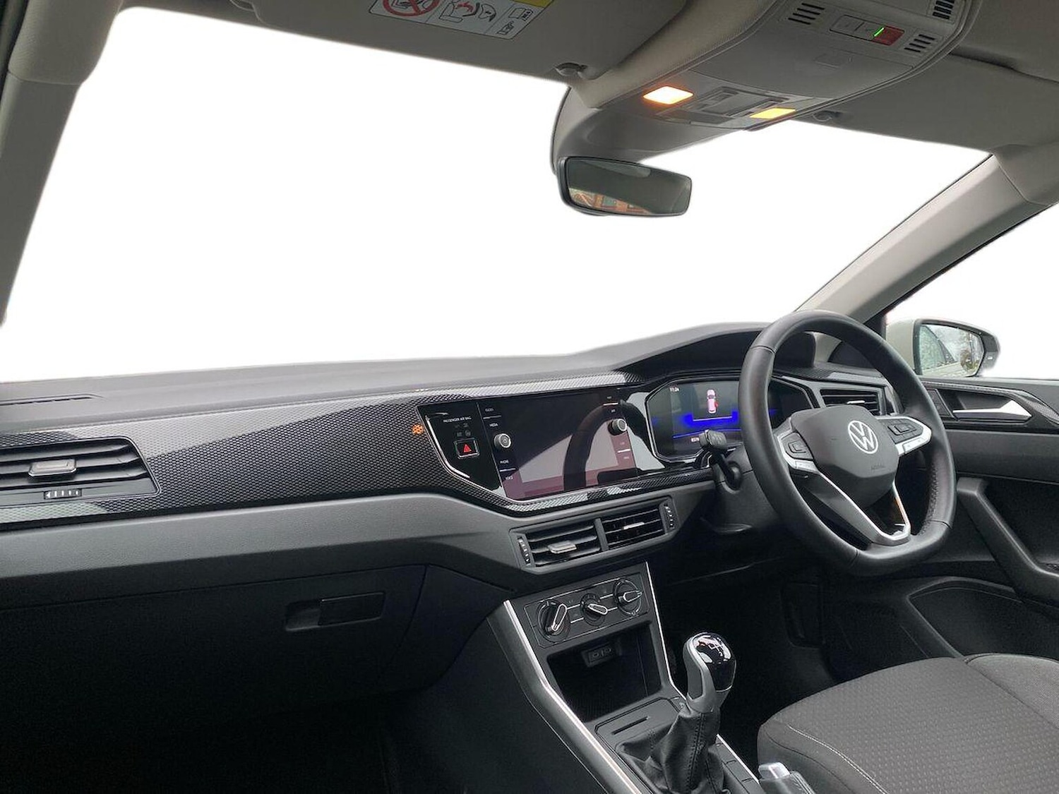 Used Volkswagen Polo 2024 for sale - 76920071: Photo 7