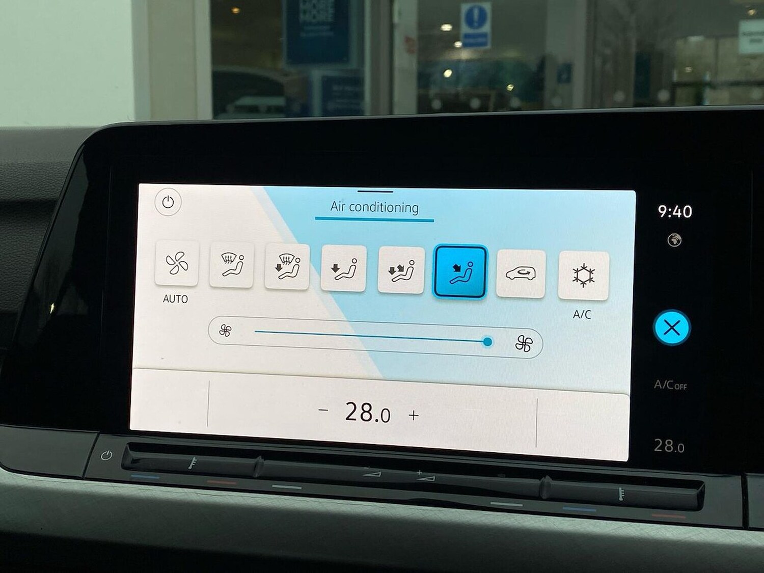 Used Volkswagen Golf 2020 for sale - 77616682: Photo 12