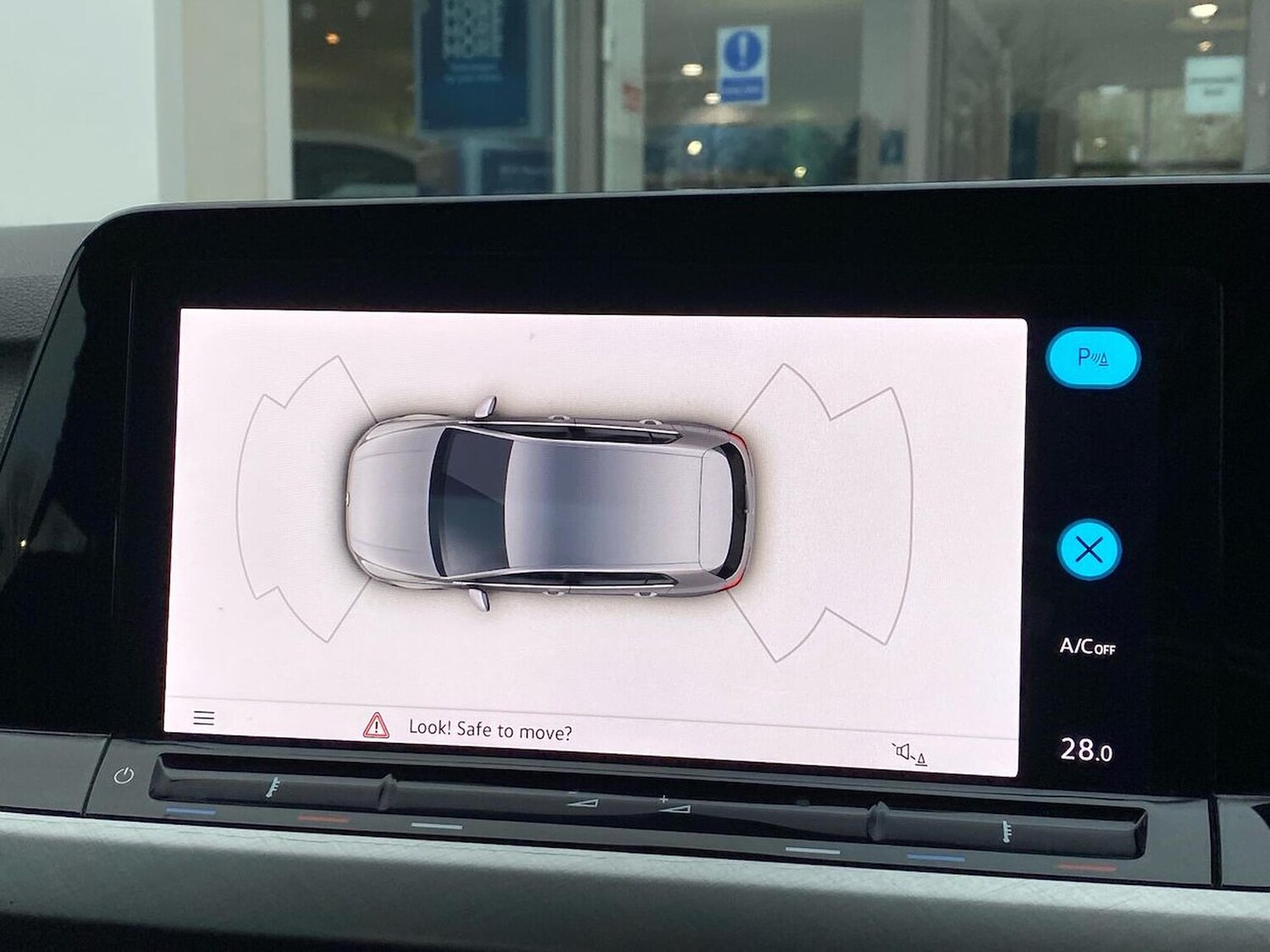 Used Volkswagen Golf 2020 for sale - 77616682: Photo 23