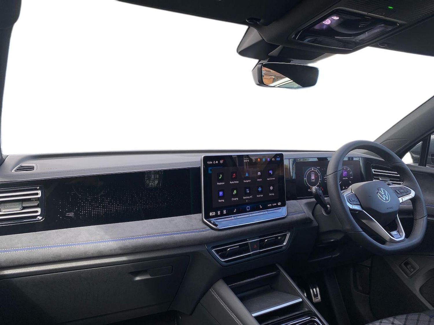 Used Volkswagen Tiguan 2026 for sale - 78195703: Photo 5