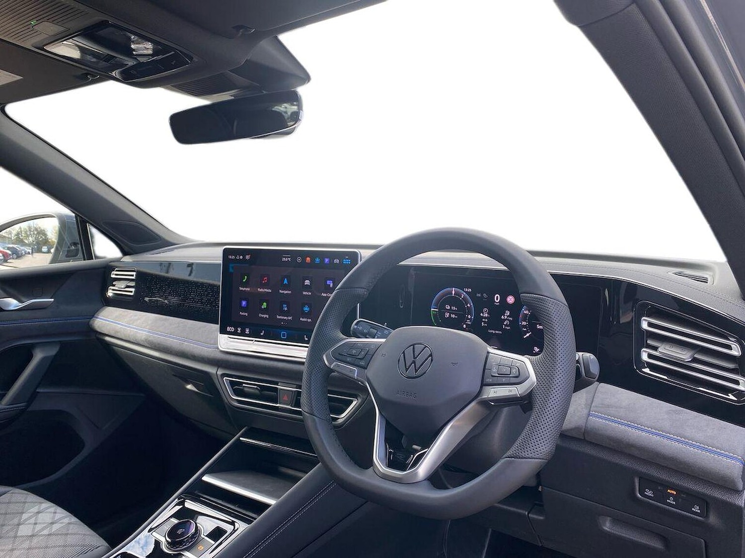 Used Volkswagen Tiguan 2026 for sale - 78195703: Photo 9