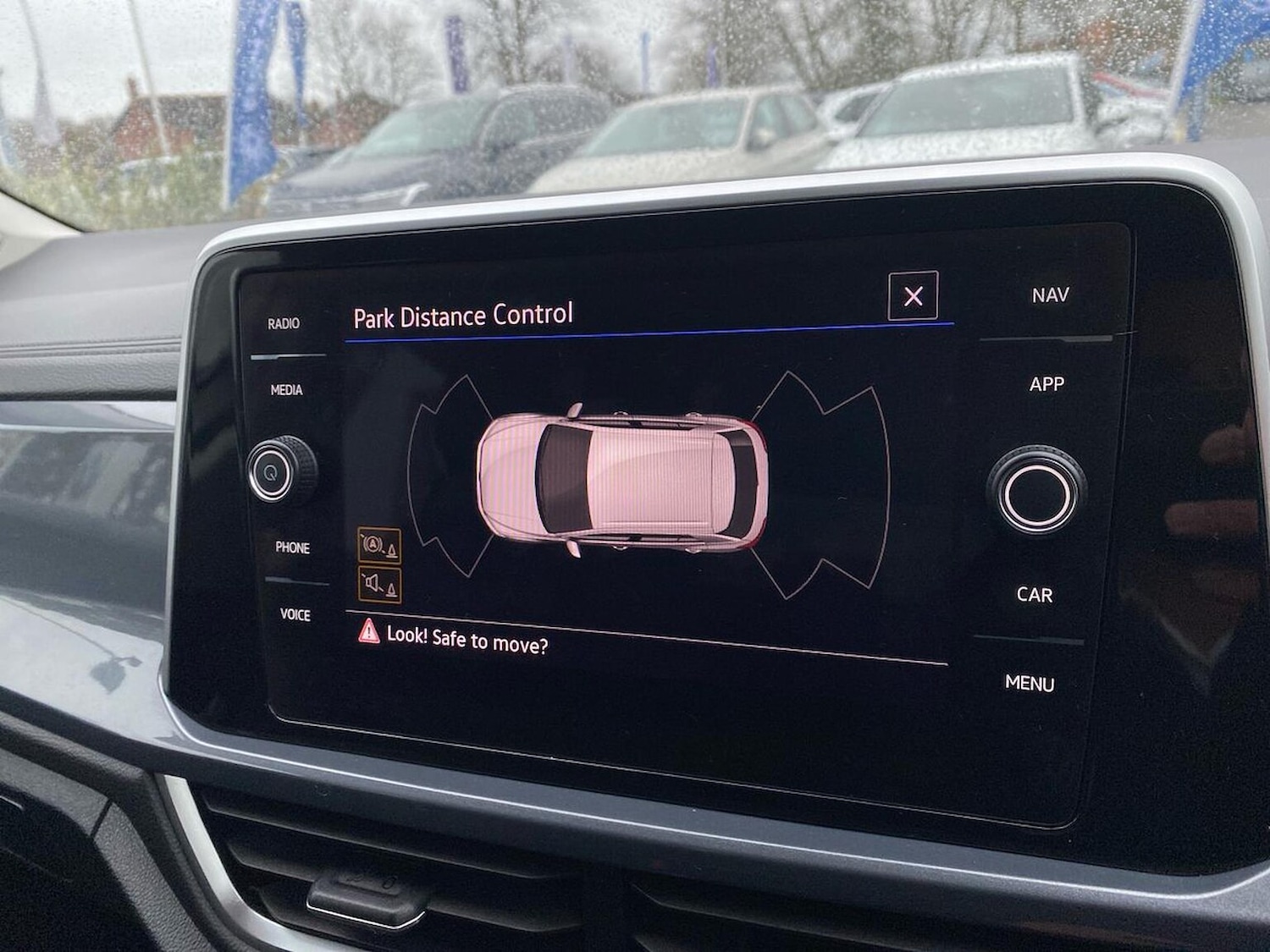 Used Volkswagen T-Roc 2022 for sale - 77916141: Photo 15